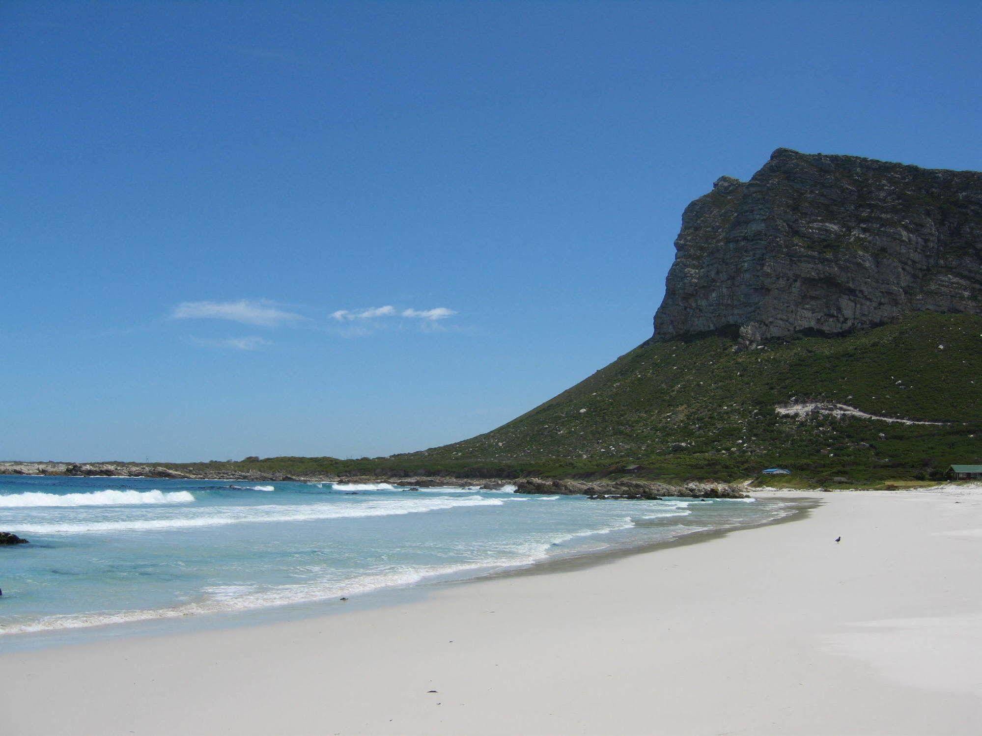 Van Den Berg'S Guesthouse Bettyʼs Bay Esterno foto
